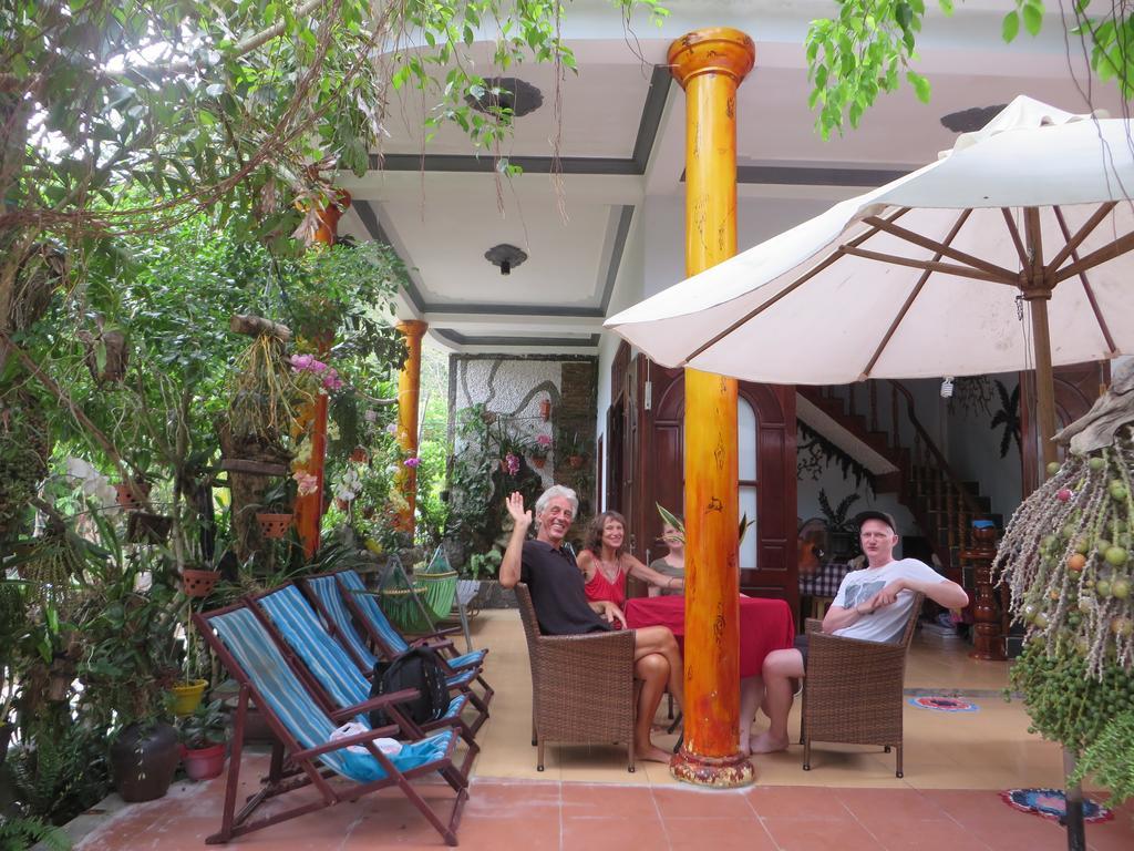 Ngo Khanh Homestay Tân Hiệ Kültér fotó